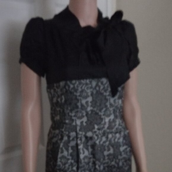 Rachael G. Black and Gold Floral Print Dress, Size 4 - Picture 14 of 16